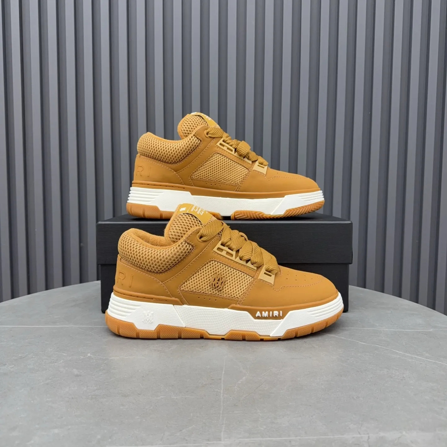 Men's shoes 💰660💰 AMIRI AMIRI trendy brand hot sale 🔥 Available all year round, couples 💑 Official website synchronization Imported fabrics 1⃣️ vs 1⃣️ replica, original factory special original sole, 35-45 (45. non-refundable)
